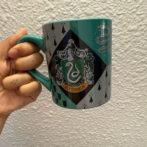 HARRY POTTER SLYTHERIN HOUSE CREST CERAMIC MUG 14 OUNCES